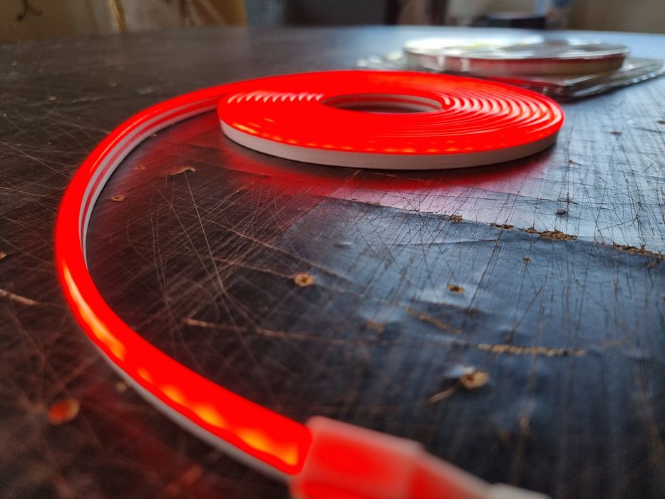 Червен LED неон - 5 метра