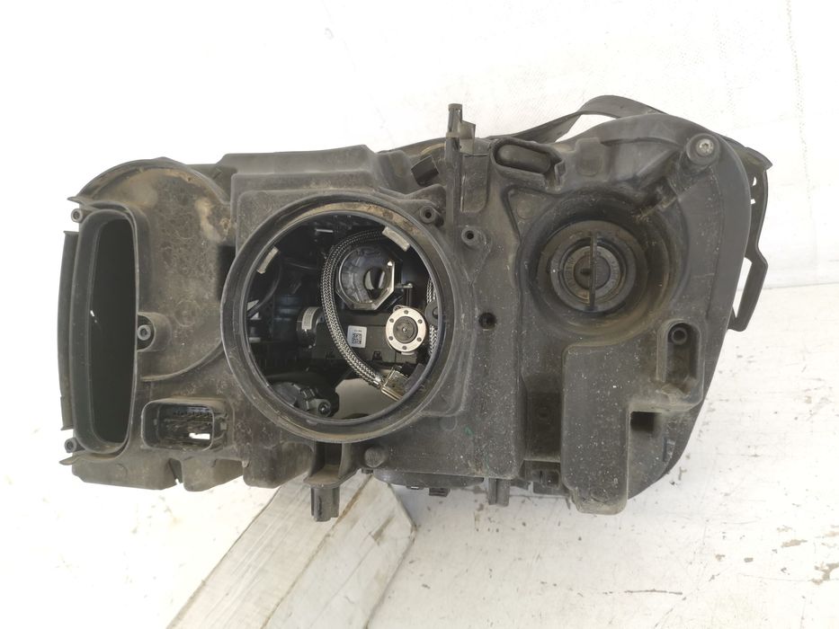 Десен фар Ксенон Лед БМВ Х4 / BMW X4 F26 [ - ] Оригинален Повреден