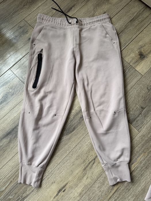 Дамски екип nike teech