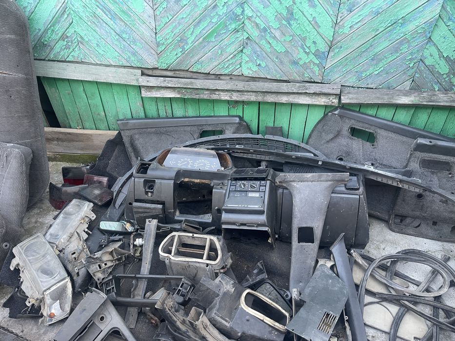 Продам запчасти на ваз 2110