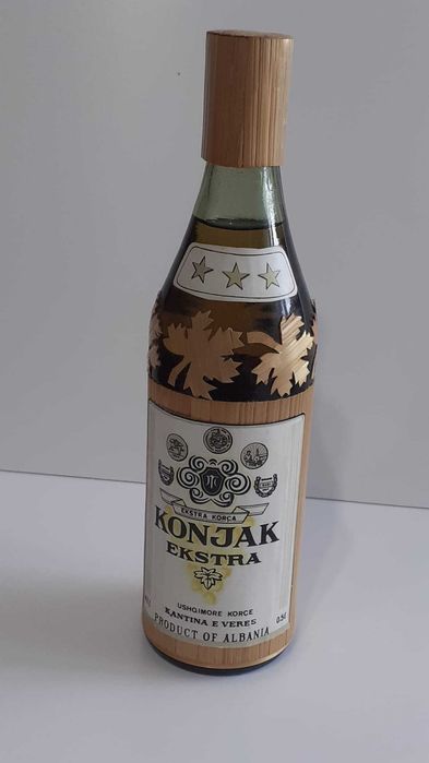 sticla goala coniac vintage veche