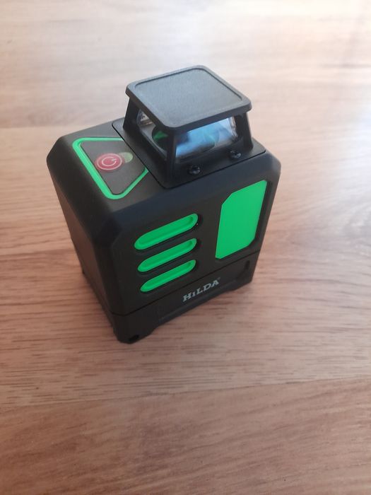 Nivela laser verde NOUĂ