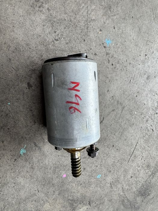 Motoras motor  valvetronic pentru bmw 318i 320i  n46