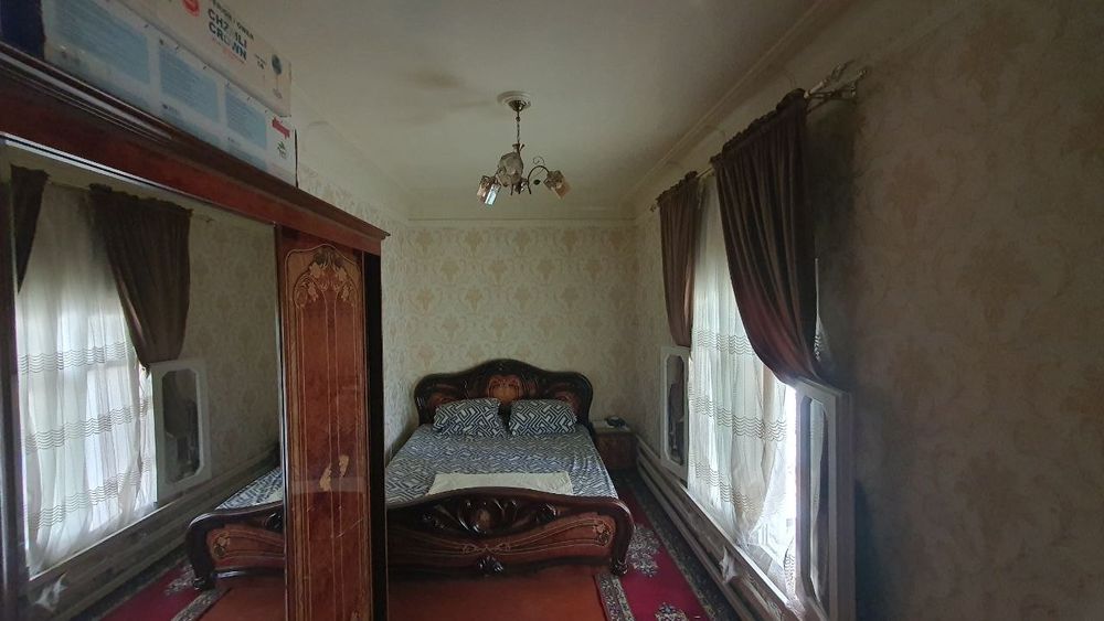 Uy sotiladi srochna naxtga