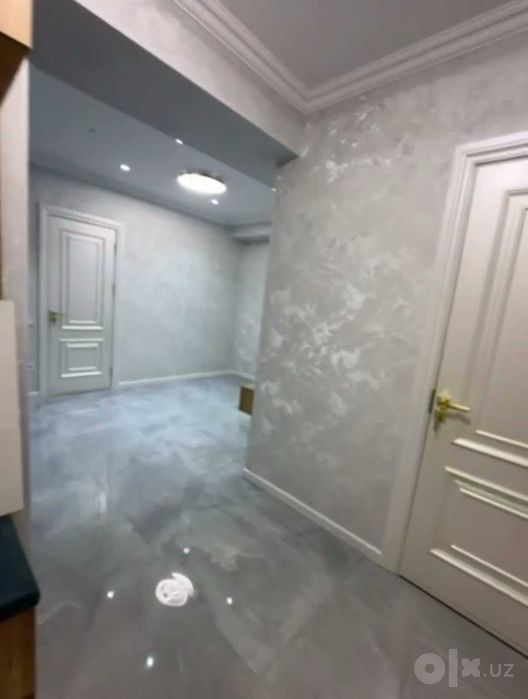 Kvartira sotiladi novostroyka 55 m2