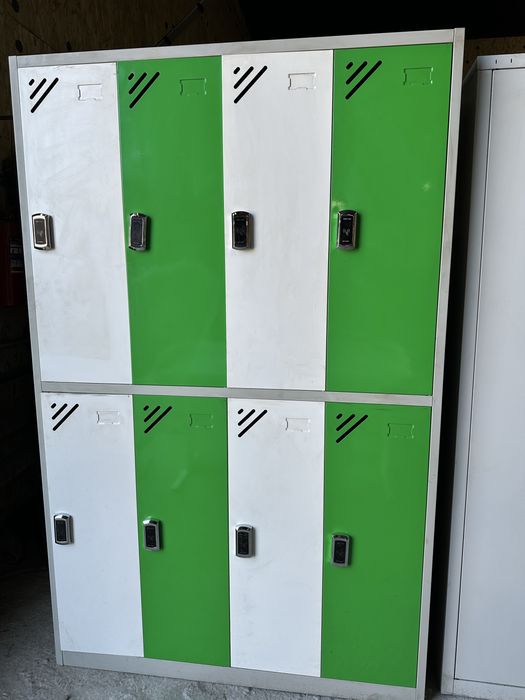 Шкафы металические