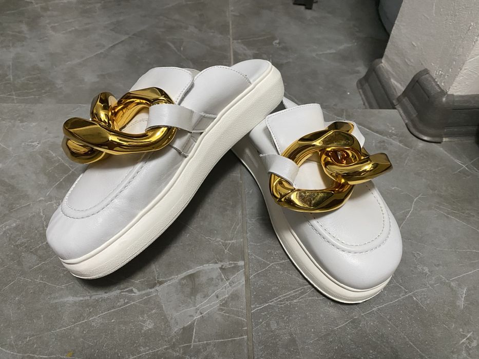 Оригинални чехли Carinii