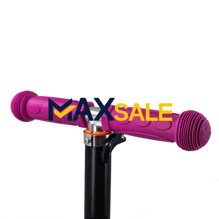 Детска тротинетка с 3 светещи колела розово със сърца скутер колело