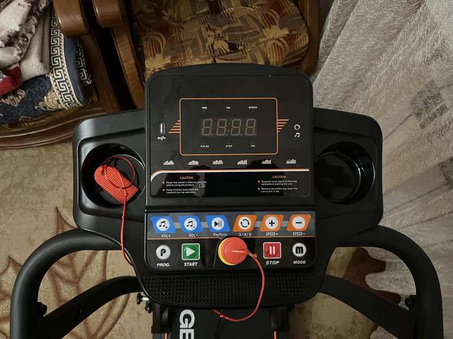 Беговая дорожка Genau ux 10