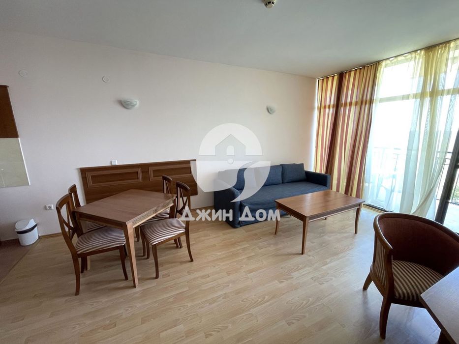 Продава се Двустаен апартамент в Свети Влас - 80 кв.м за 542 €/кв.м - Снимка #2