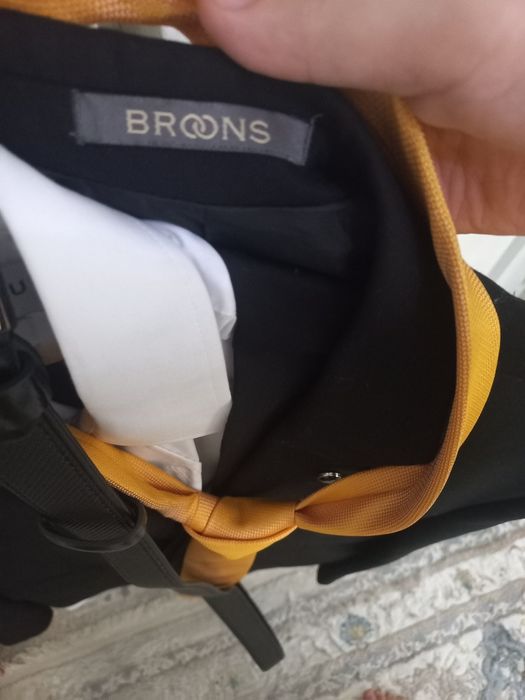 Erkaklar uchun kastyum shim jaketi bilan