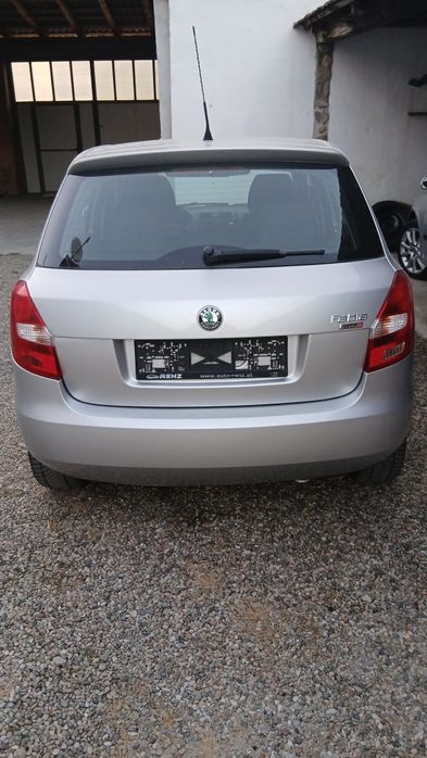 SKODA Fabia 2010 — imagine 4