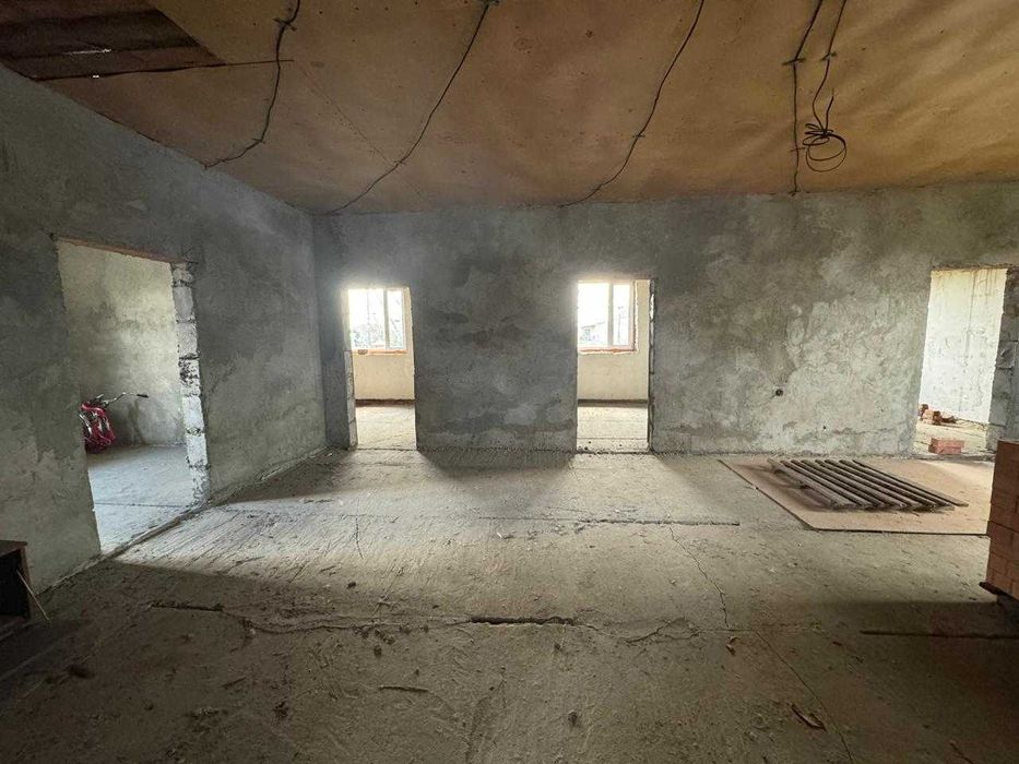 продается дом в Жилом Массиве Дружба