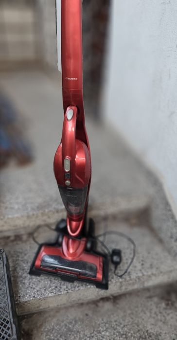 Crown cvc 233 вертикална прахусмокачка ,2в1