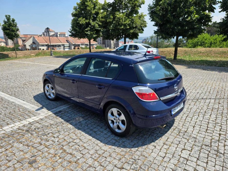 OPEL ASTRA 1.6i - Pret Negociabil