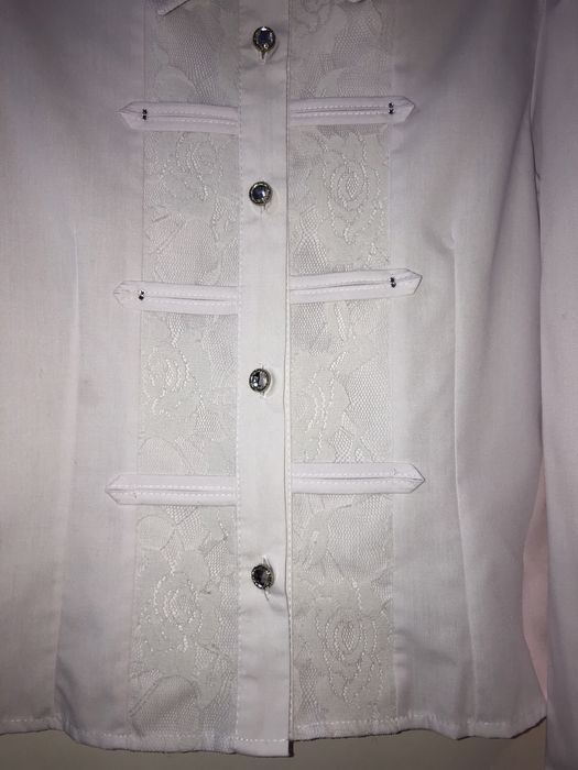 Новая. Нарядная школьная блузка . Польша