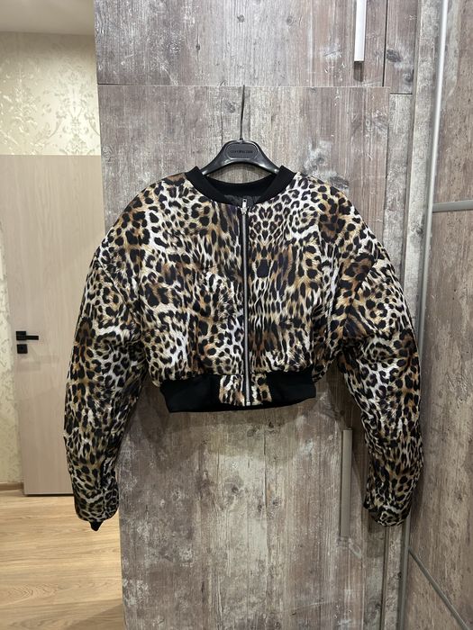 Яке бомбър с леопардов принт