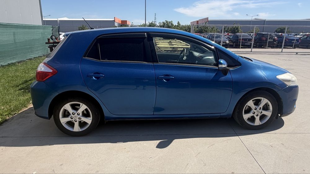 Toyota Auris 2011, 126 CP