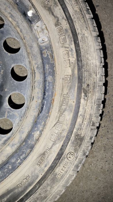 Продам Запаску зима