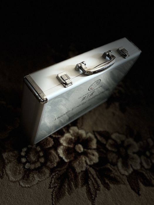 Массажный аппрат