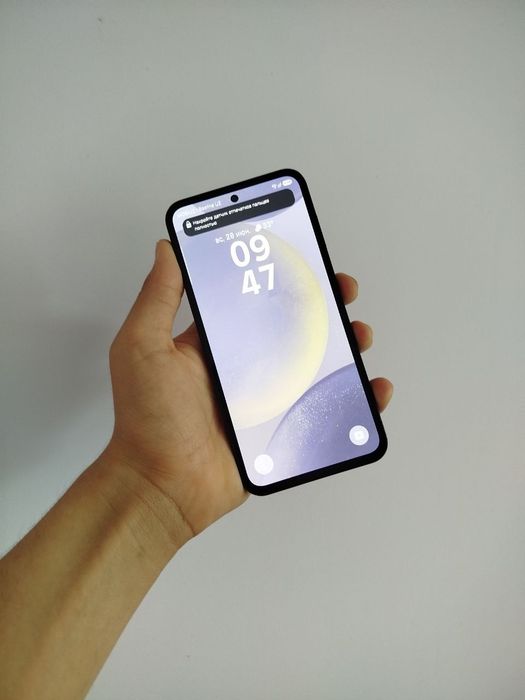 Samsung galaxy m35 6/128gb ideal yangi sotiladi Продаю новый телефон