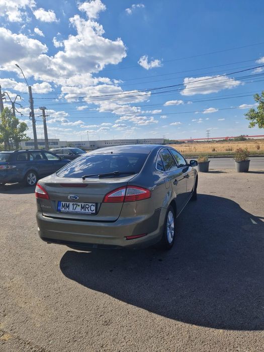 FORD Mondeo 2015 — imagine 4