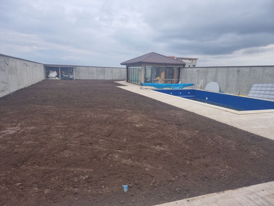 Amenajari Gradini, Insamantare cu gazon ,Gazon artificial ,Gazon rulou