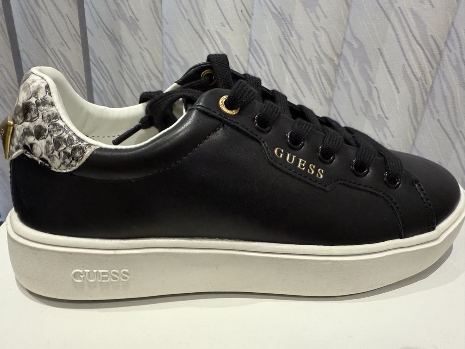 Сникърси Guess 36 номер