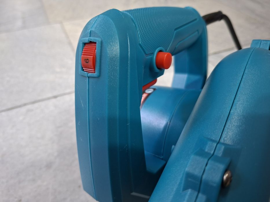 Воздуходувка электрическая