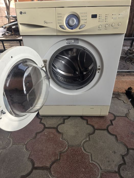 Стиральная машинка LG. БУ