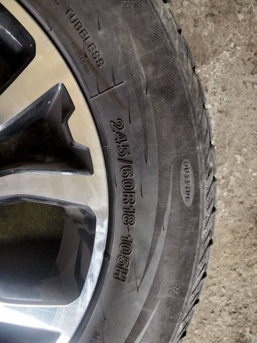 Шина дисками продаю