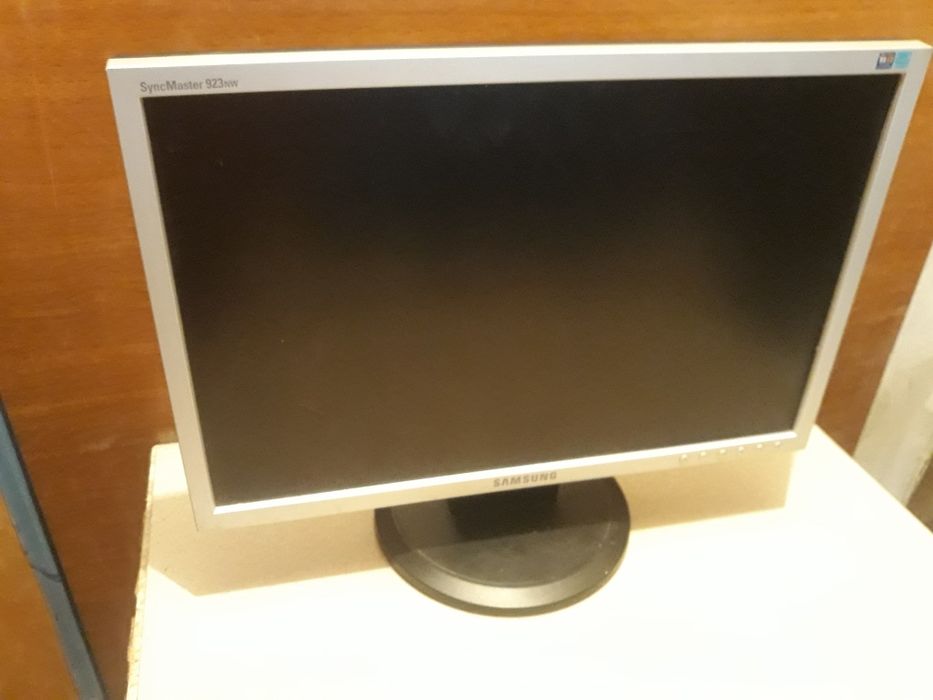 Продам монитор Samsung 19"