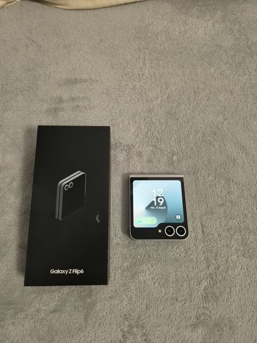 Samsung Z flip 6