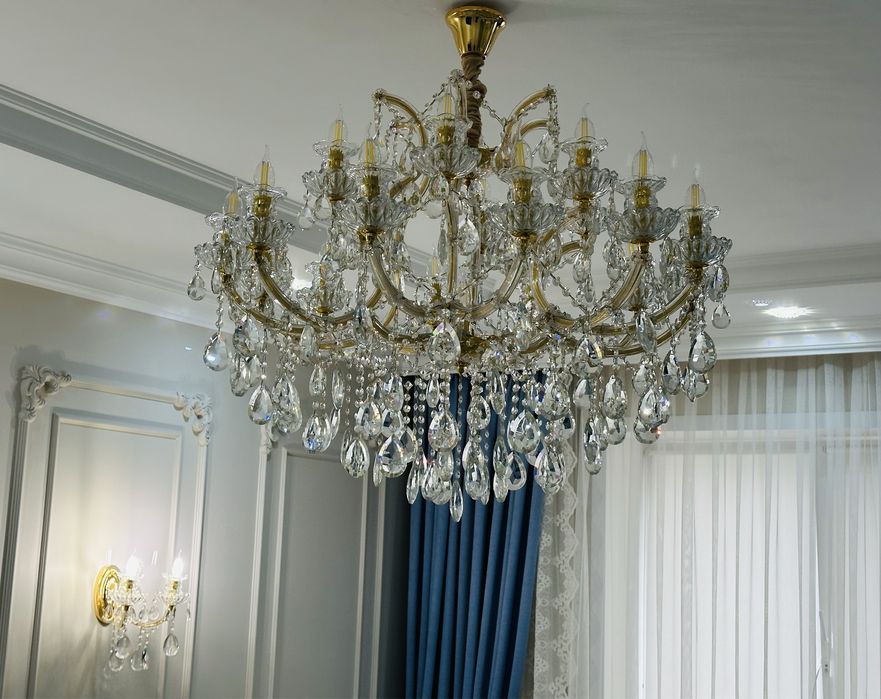 люстра для гостиной