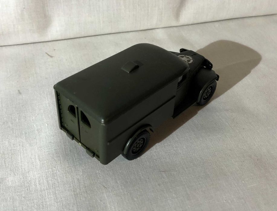 Macheta Solido U.S.Army Dodge WC-54, sc 1 50 din 89 - originala - fran