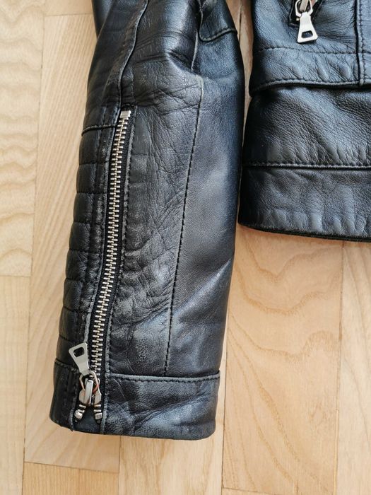 Дамско кожено яке