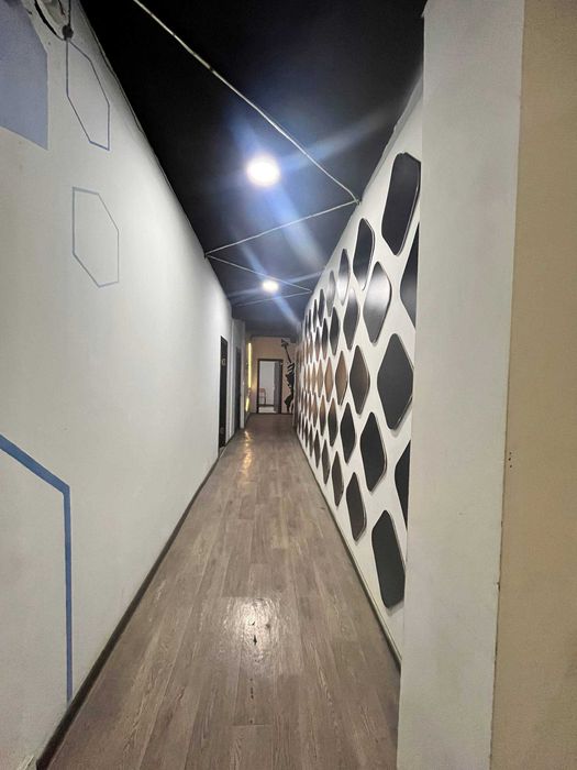 2 этаж помещение вдоль дороги! Улица Сагбан Мкад 350 м2!