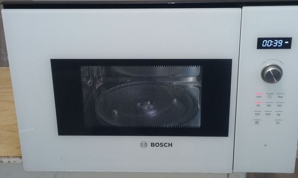 Микроволновка BOSH