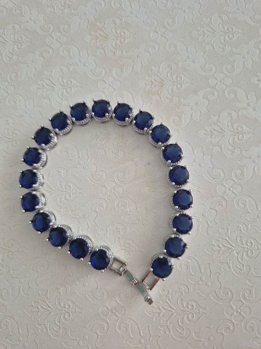 Продам бриллиантовый комплект