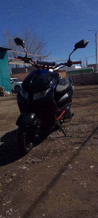 Продам скутер м8 165сс