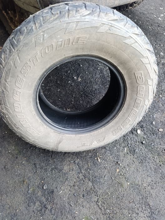 Одна шина 275/70/16