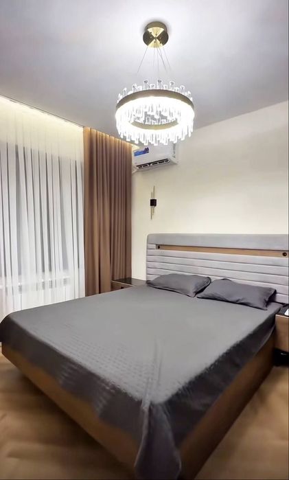 Новомосковская 3х-комнатная 75м2 Евроремонт