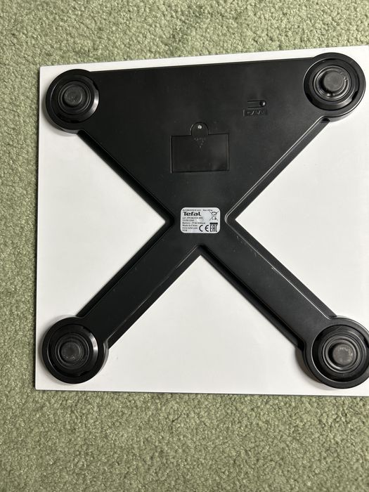 Весы напольные Тефаль  квадратные