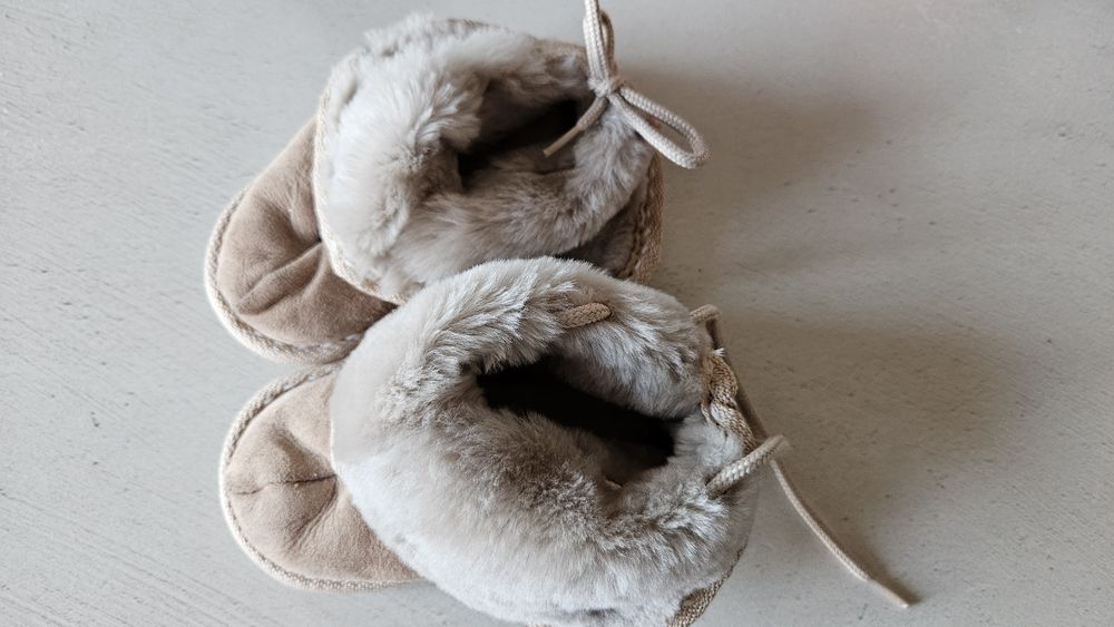 Пантофи бебешки буйки