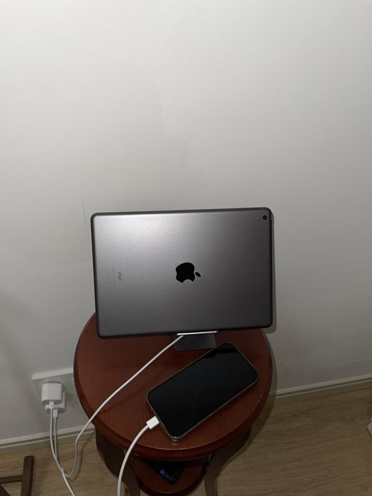 iPad 8-го поколения 32GB