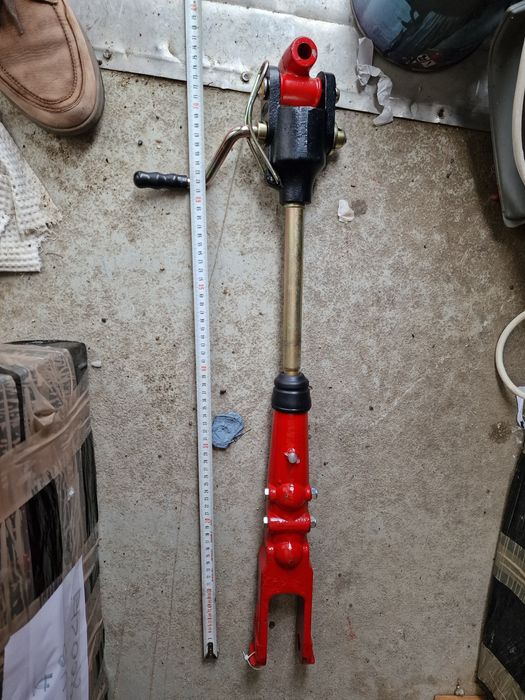 Tirant vertical tractor case toată gama preț 850 lei cu tva se poate t