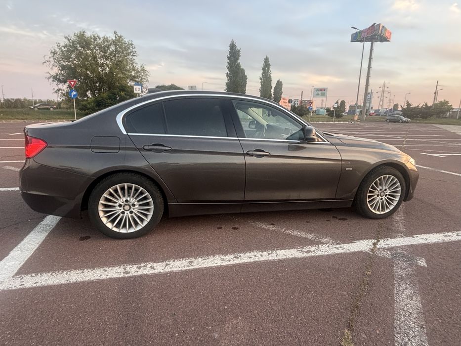BMW Seria 3 2015 — imagine 5