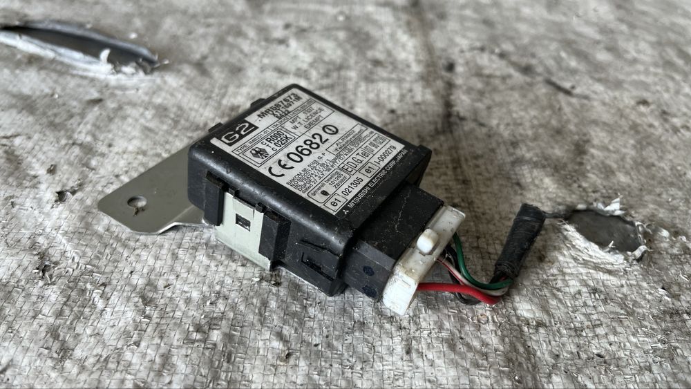 Mitsubishi Pajero модул имобилайзер