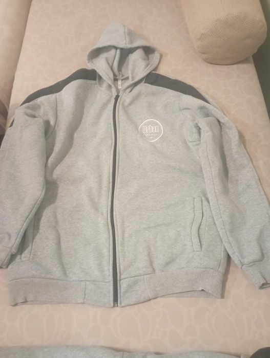 Запазен мъжки ватиран комплект