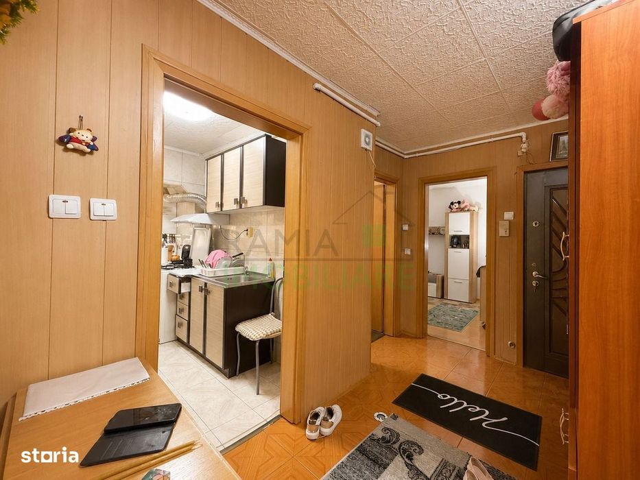 Apartament 2 camere decomandat ,49 mp, Parter, balcon, boxă